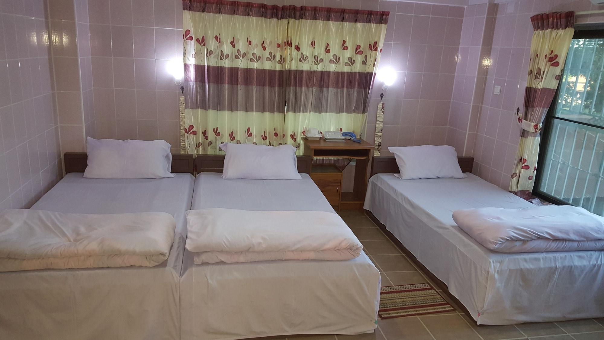 Red Dragon Hotel Hsipaw Eksteriør bilde