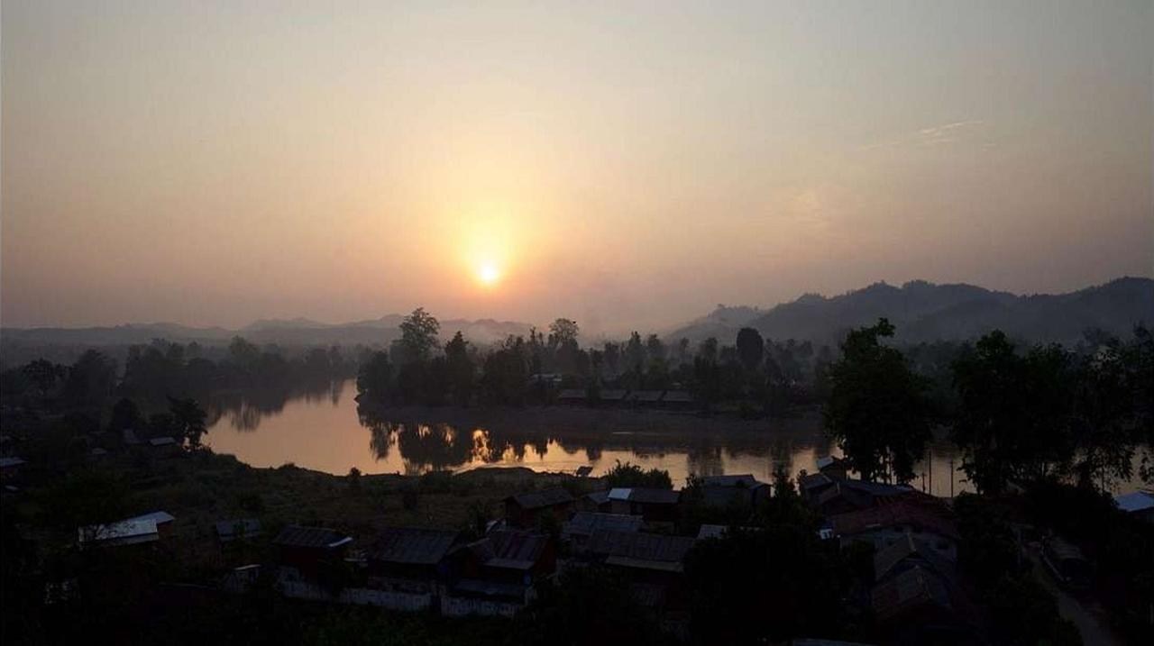 Red Dragon Hotel Hsipaw Eksteriør bilde