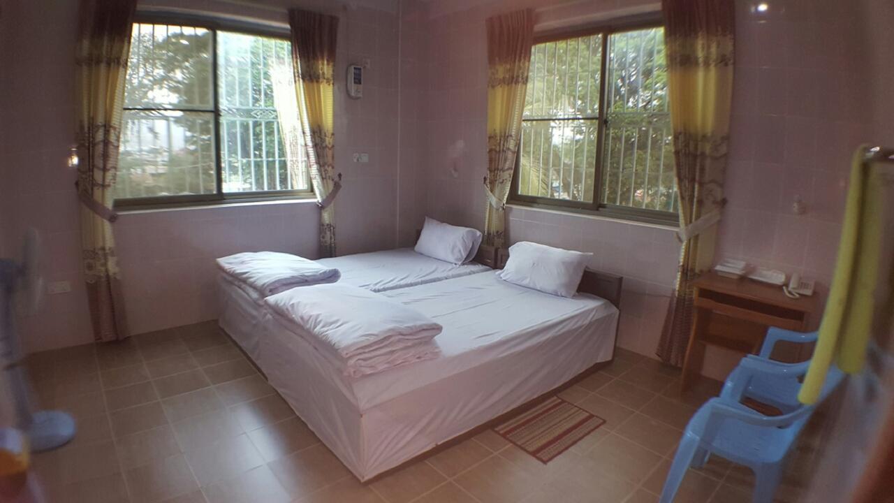 Red Dragon Hotel Hsipaw Eksteriør bilde