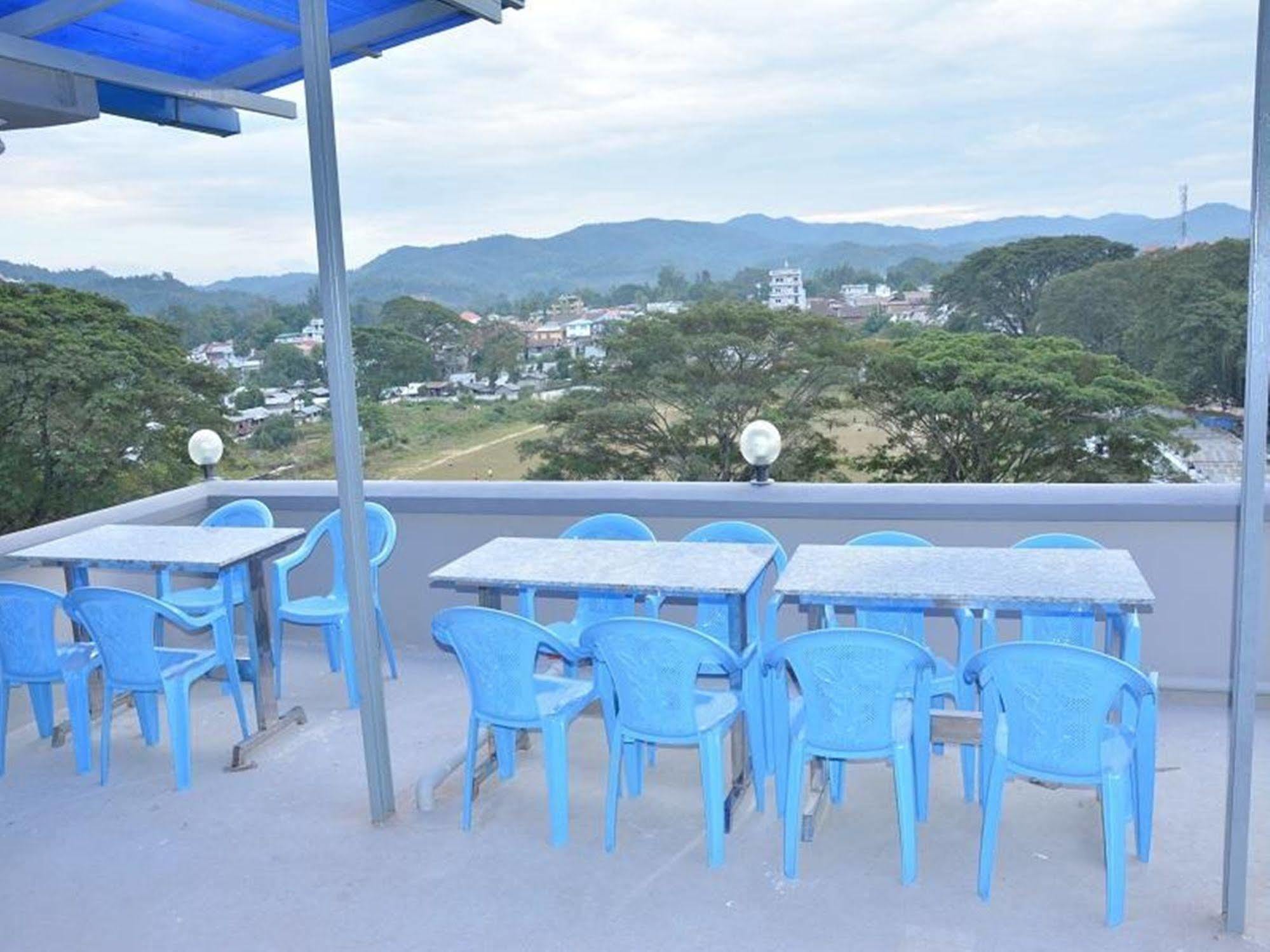 Red Dragon Hotel Hsipaw Eksteriør bilde